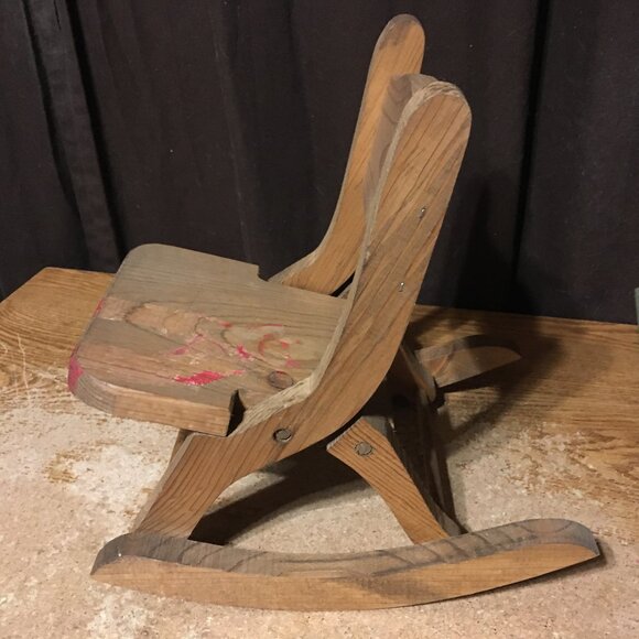 VINTAGE WOODEN ROCKING CHAIR FOR DOLLS FOLDING - Picture 4 of 8